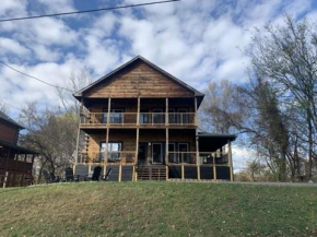 Large Cabin Perfect for families